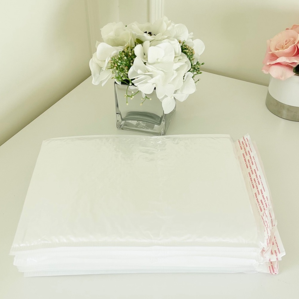 10PCS Waterproof Poly Bubble Mailer